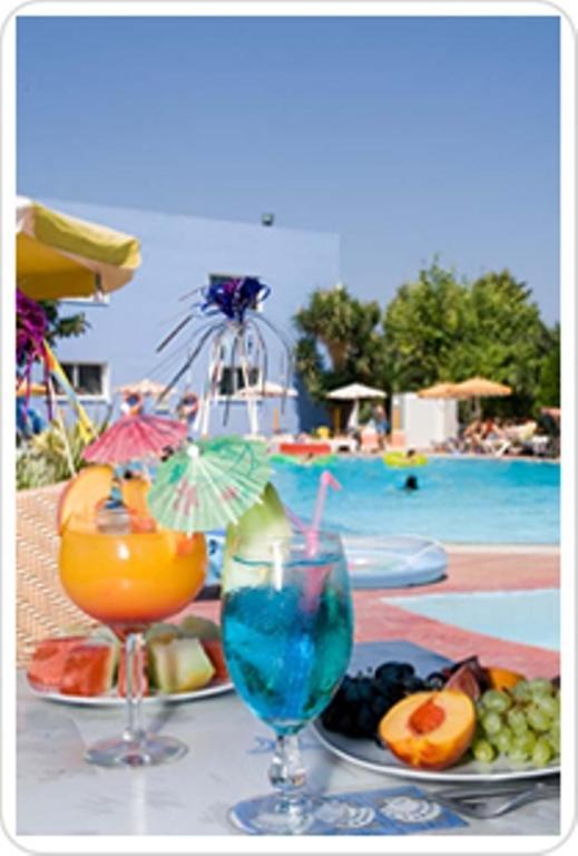 Corellia Asterias Beach Hotel Theológos Esterno foto
