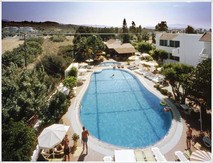 Corellia Asterias Beach Hotel Theológos Esterno foto